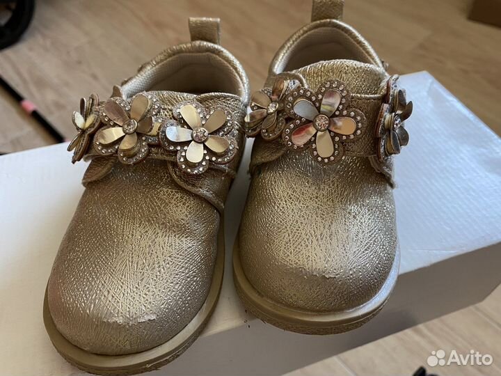 Нарядные ботиночки для девочки размер 22