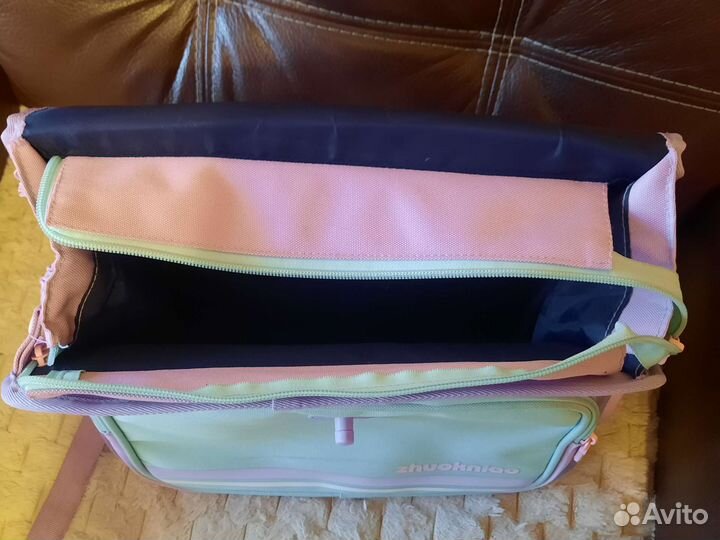 Школьный рюкзак