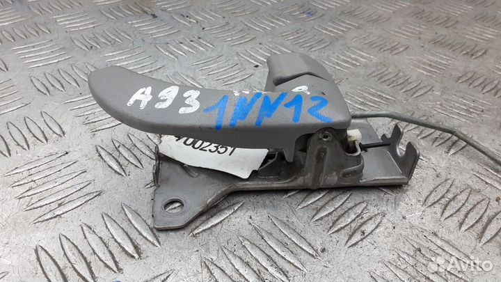 Ручка внутренняя передняя правая Kia Sorento рест