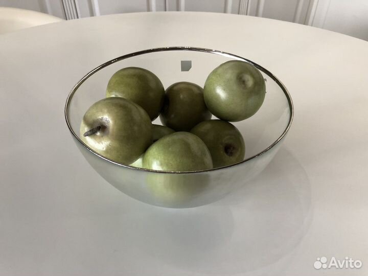 Салатник с платиной, средний. 