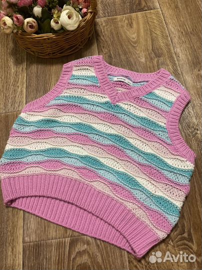 Жилетка на девочку 140 см