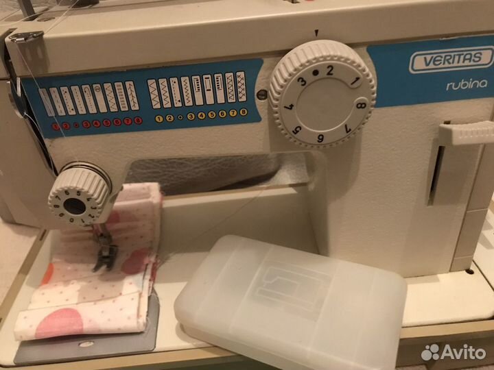 Швейная машина Veritas