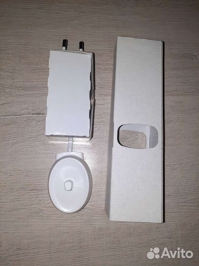 Новая зарядка для зубной щётки Oral b