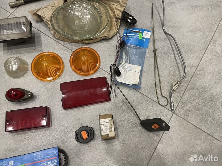 Стекла от фар,подфарников,фонарей СССР