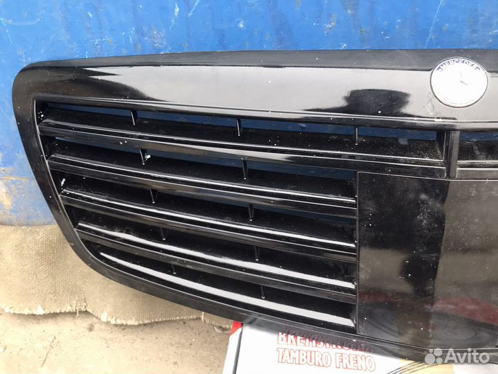Решетка радиатора Mercedes S-Class W221