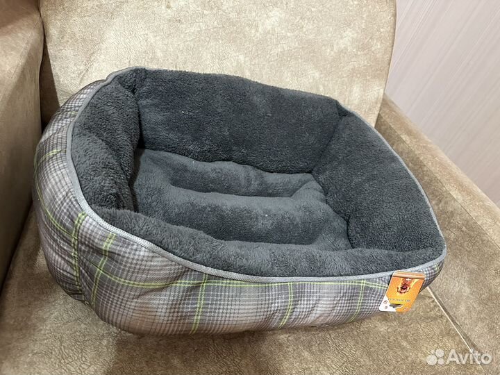 Лежанка для собаки или котов