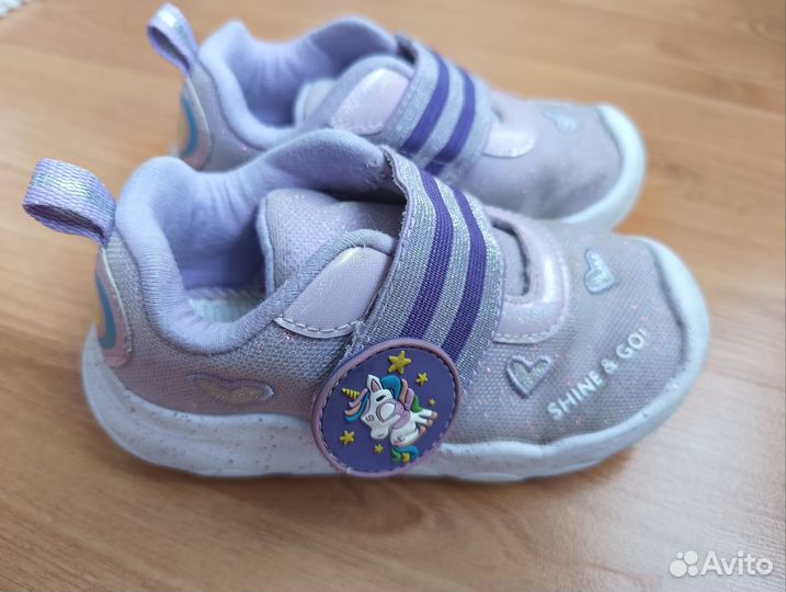 Кроссовки для девочки 26 размер
