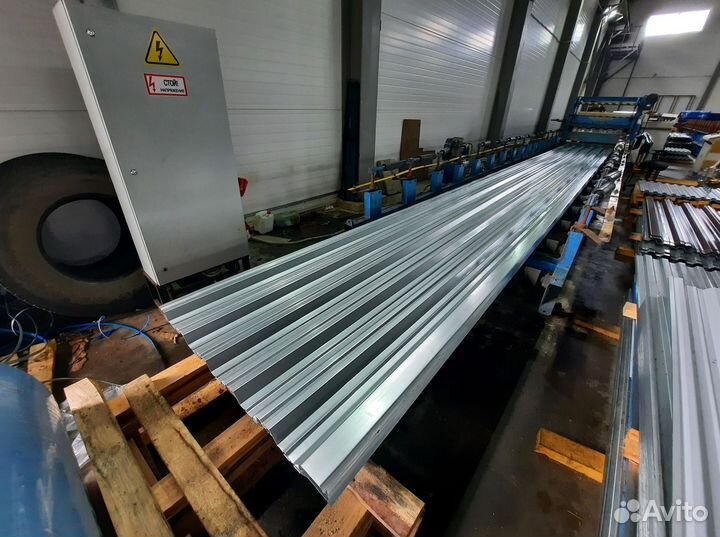 Профлист оцинкованный окрашенный нс-35 0,5х1000