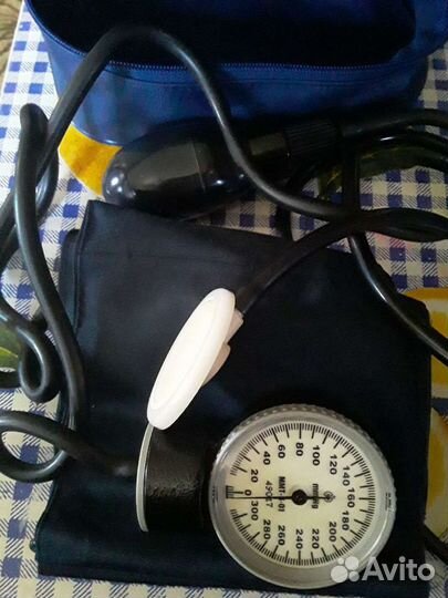 Прибор для измерения давления