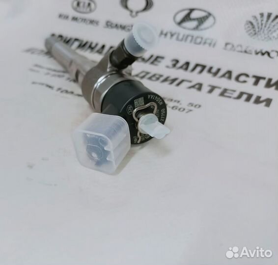 Форсунка топливная hyundai SantaFE 3380027750