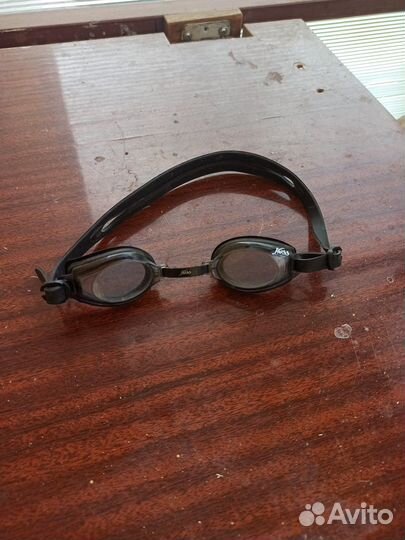 Для бассейна. пылесос