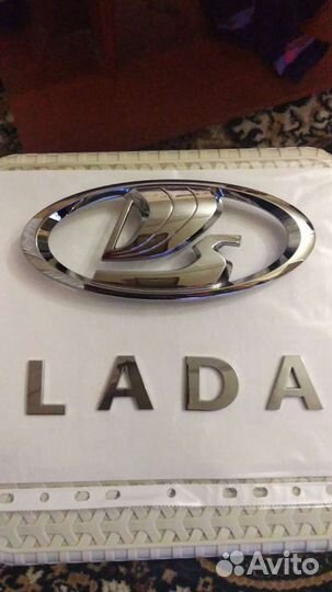 Эмблема Лада LADA буквы Веста Vesta