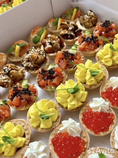 Фуршет, закуски, праздничная еда, кейтеринг