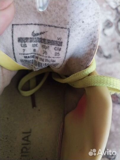 Футбольный буцы размер 39