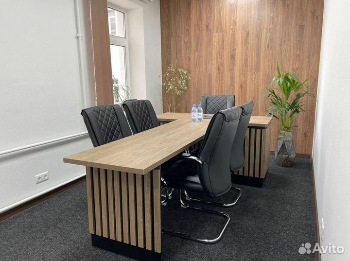 Стол в кабинет руководителя новый
