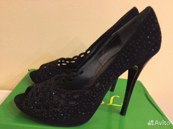 Туфли женские 39 размер черные