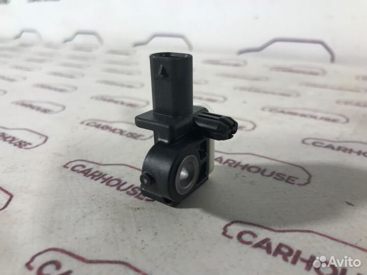 Датчик удара Volkswagen Touareg NF 3.6 cgra 2010