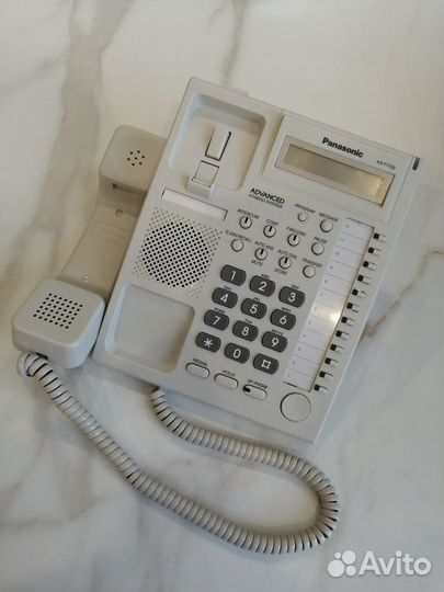 Новый системный телефон Panasonic KX-T7730