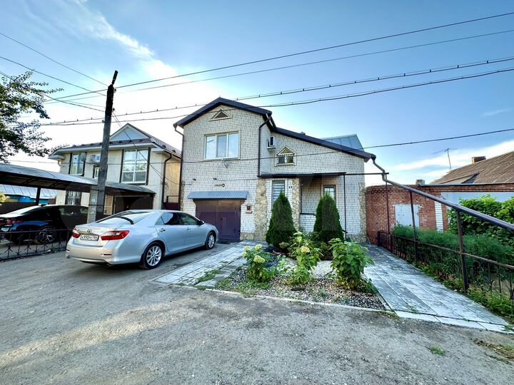 Дом 135 м² на участке 4 сот.