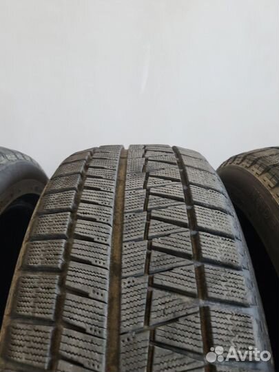Bridgestone Blizzak Revo GZ 205/50 R17 95B