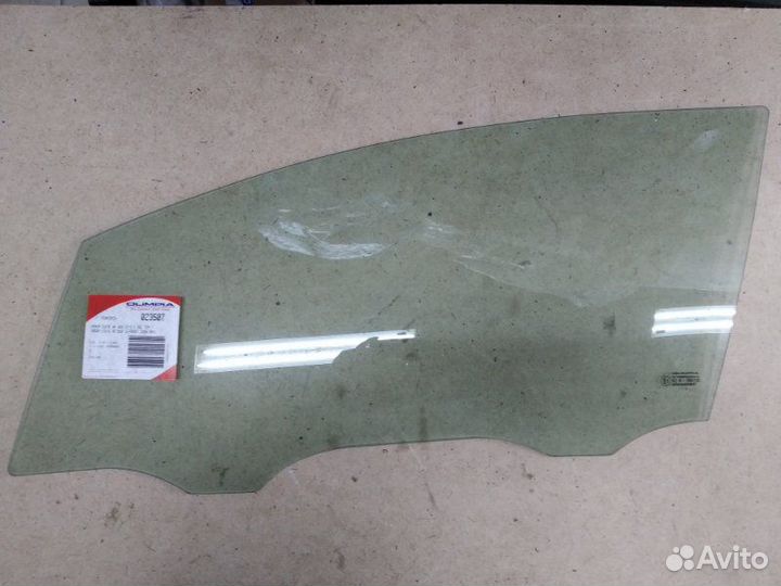 Стекло двери переднее левое Honda Civik Ix седан