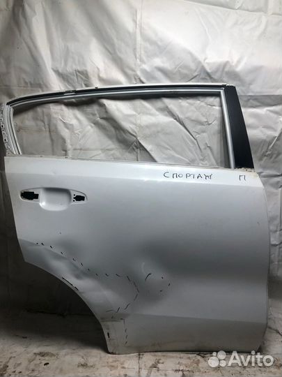 Дверь задняя правая Kia Sportage 4 Киа Спортаж