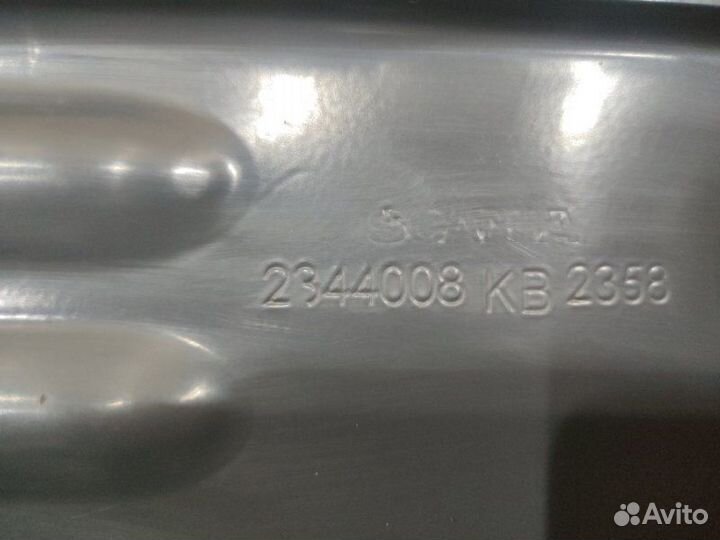 Поперечный кронштейн кабины левый Scania P 440