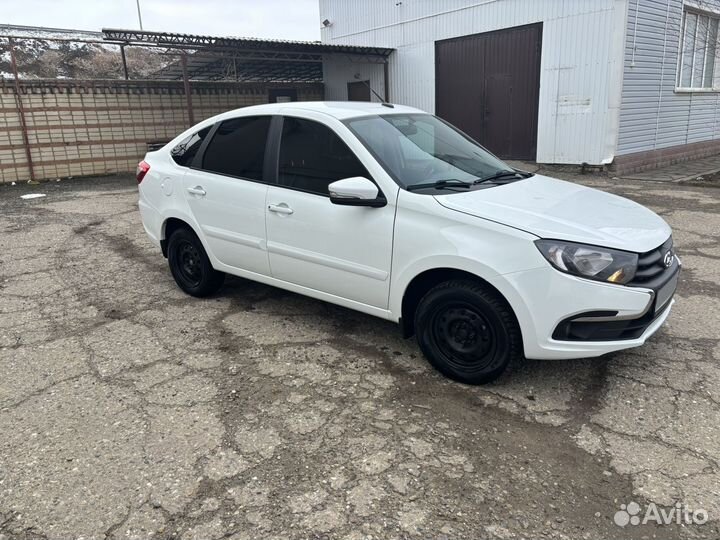 LADA Granta 1.6 МТ, 2020, 81 000 км