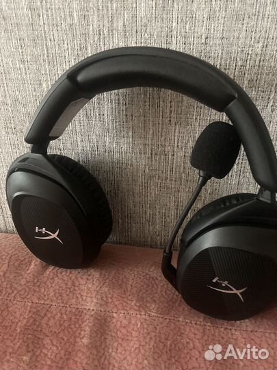 Беспроводные наушники hyperx cloud stinger 2
