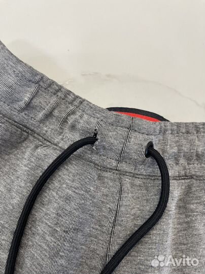 Шорты Nike Tech Fleece S оригинал