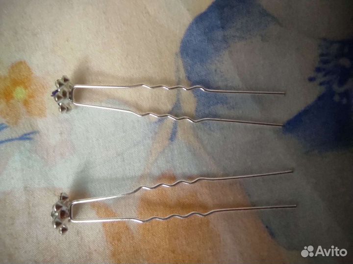 Шпильки для волос