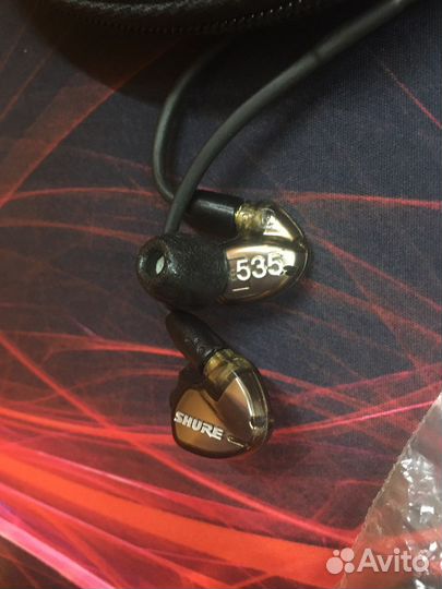 Shure SE535-V-E - ушные мониторы, три драйвера