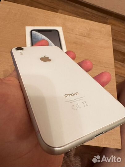 iPhone Xr, 128 ГБ