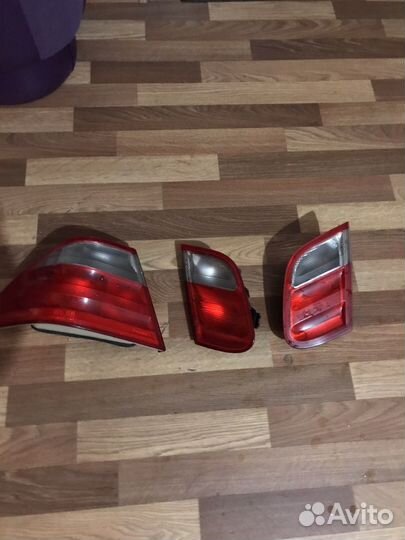 Задние фары mercedes w208