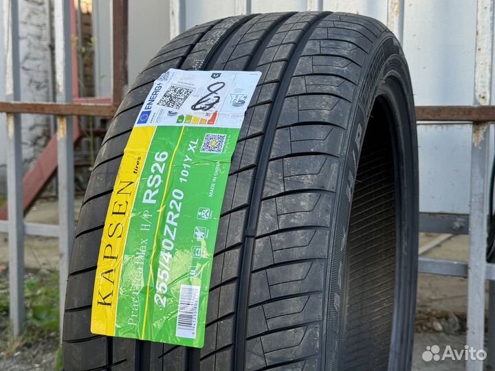 Kapsen RS26 255/40 R20