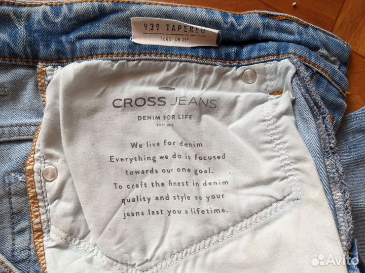 Джинсы Cross Jeans