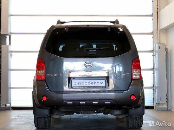 Nissan Pathfinder 2.5 AT, 2014, 174 750 км