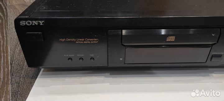 CD проигрыватель Sony cdp xe 330