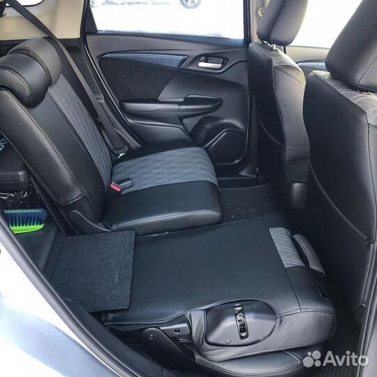 Чехлы на Хонда Шатл