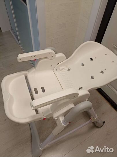 Стульчик для кормления babyton