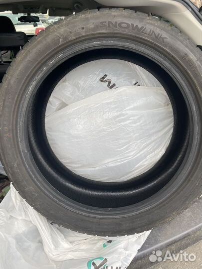 Triangle Snowlink TWT02 225/45 R18 95V