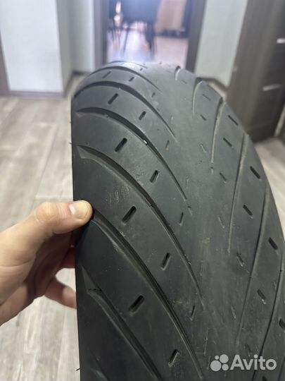 Мотошина metzeler roadtec 01 180/55/r17