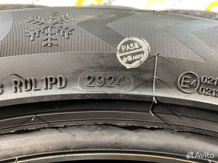 iLink Wintervorhut Stud II 275/45 R21 103T