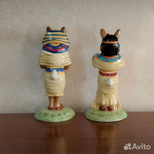 Фарфоровые английские статуэтки Royal Doulton