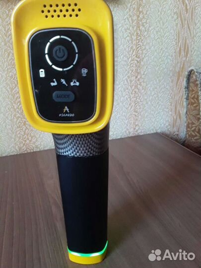 Ручной массажер (модель Nira)