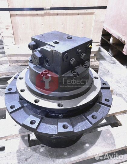 Бортовой редуктор Hitachi ZX70 9224123
