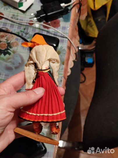 Кукла на подставке времён СССР