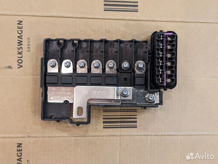 Блок предохранителей 150А VW Polo новый