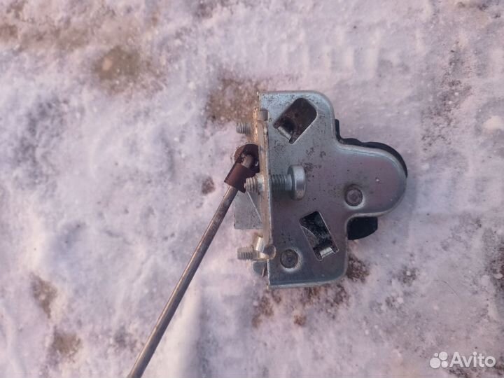 Замок багажника Opel Vectra B