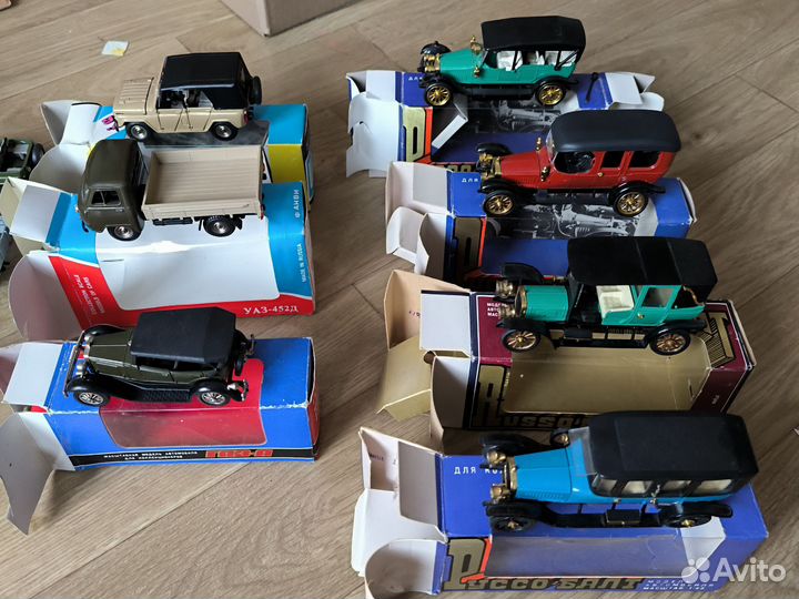 Модель автомобиля 1/43